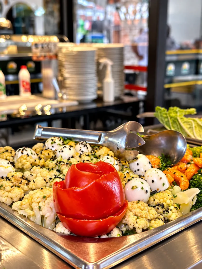 Salada de legumes no buffet